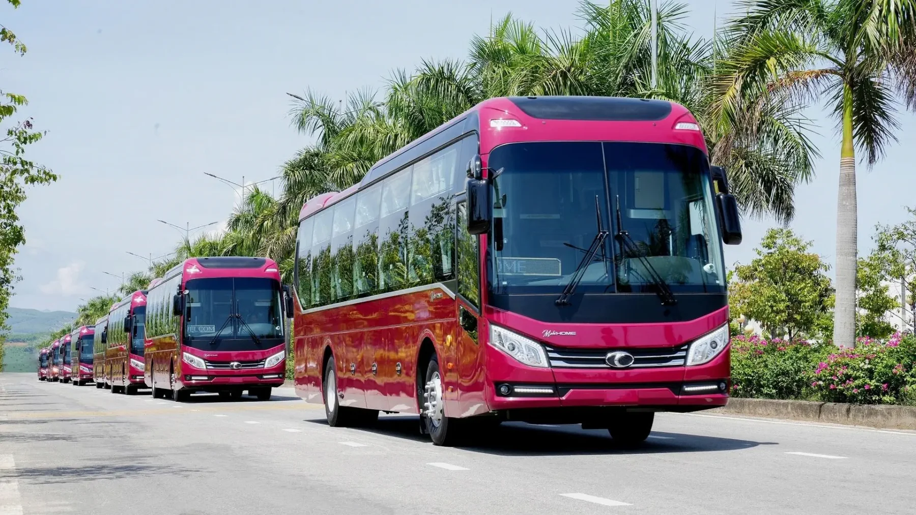 THACO develops sleeper bus with Volvo chassis