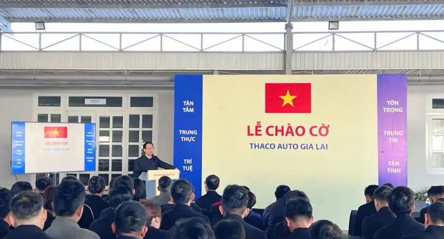 THACO AUTO Gia Lai tổ chức lễ chào cờ đầu năm 2025 - Vinh danh cá nhân, tập thể đạt thành tích xuất sắc.