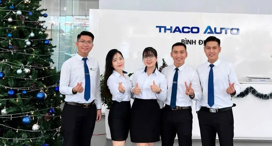 Đón Giáng Sinh Tại THACO AUTO Bình Định