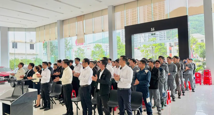 Lễ chào cờ tháng 4 – Khởi đầu hành trình đổi mới tại THACO AUTO Bình Định