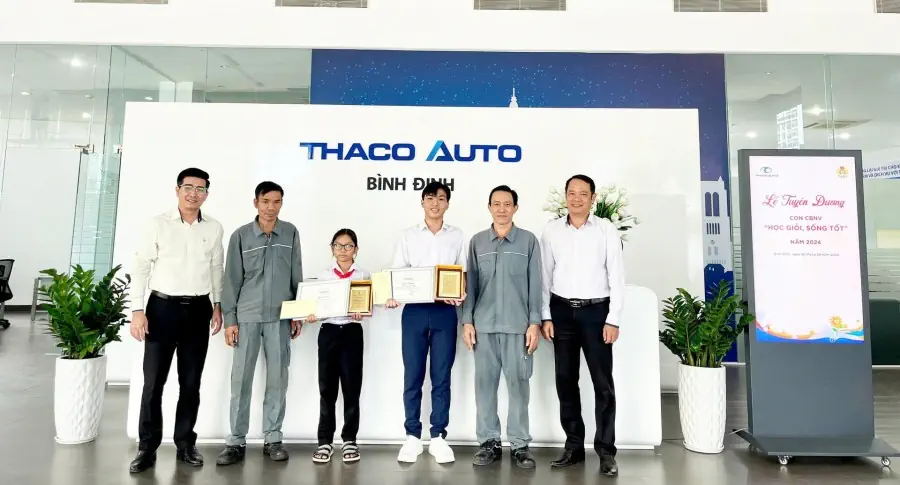 THACO AUTO Bình Định tổ chức tuyên dương con CBNV “Học giỏi, sống tốt” năm 2024