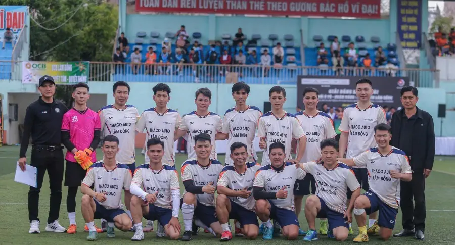 Giải bóng đá 7 người Khối Ô Tô, Ngân Hàng, Bảo Hiểm Lâm Đồng: Liên Quân THACO LÂM ĐỒNG - BẢO LONG Tỏa Sáng Hướng Tới Tứ Kết
