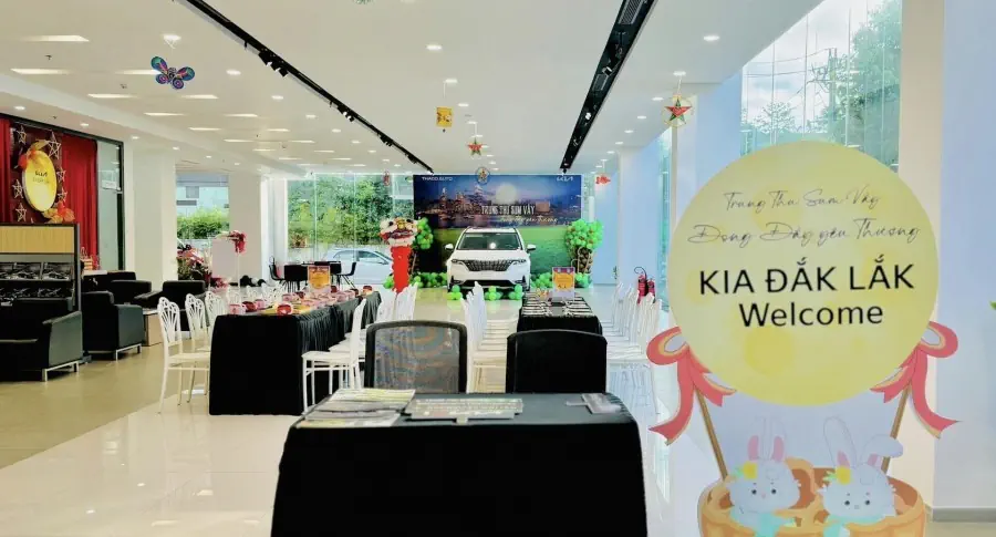 THACO AUTO Đắk Lắk cùng khách hàng đón mùa trăng đoàn viên