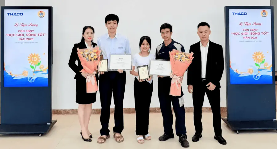 THACO AUTO Đắk Lắk tuyên dương "Con CBNV học giỏi, sống tốt" năm 2025