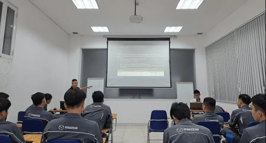 THACO AUTO Gò Vấp nâng cao tay nghề cho đội ngũ kỹ thuật với khóa đào tạo chứng chỉ thương hiệu Mazda Master - Level 2