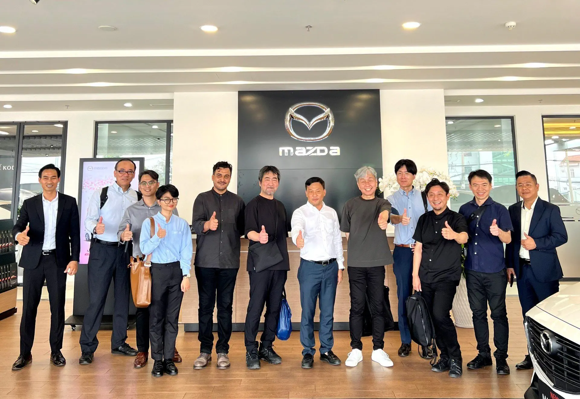 Đoàn Lãnh đạo Tập đoàn Mazda và GK Design thăm, làm việc tại THACO AUTO