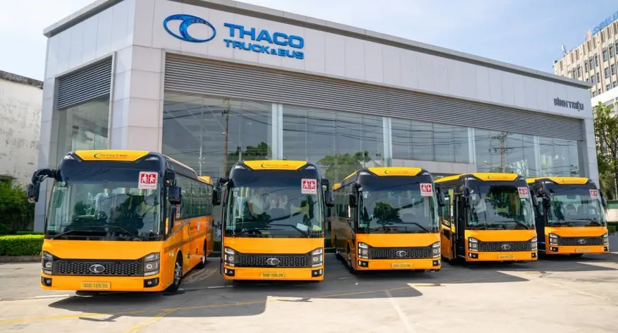 BÀN GIAO LÔ XE GHẾ NGỒI CAO CẤP THACO CRUIZER 81S CHO CÔNG TY CỔ PHẦN DU LỊCH - VẬN TẢI MAI GROUP (MAIGROUP TRAVEL)