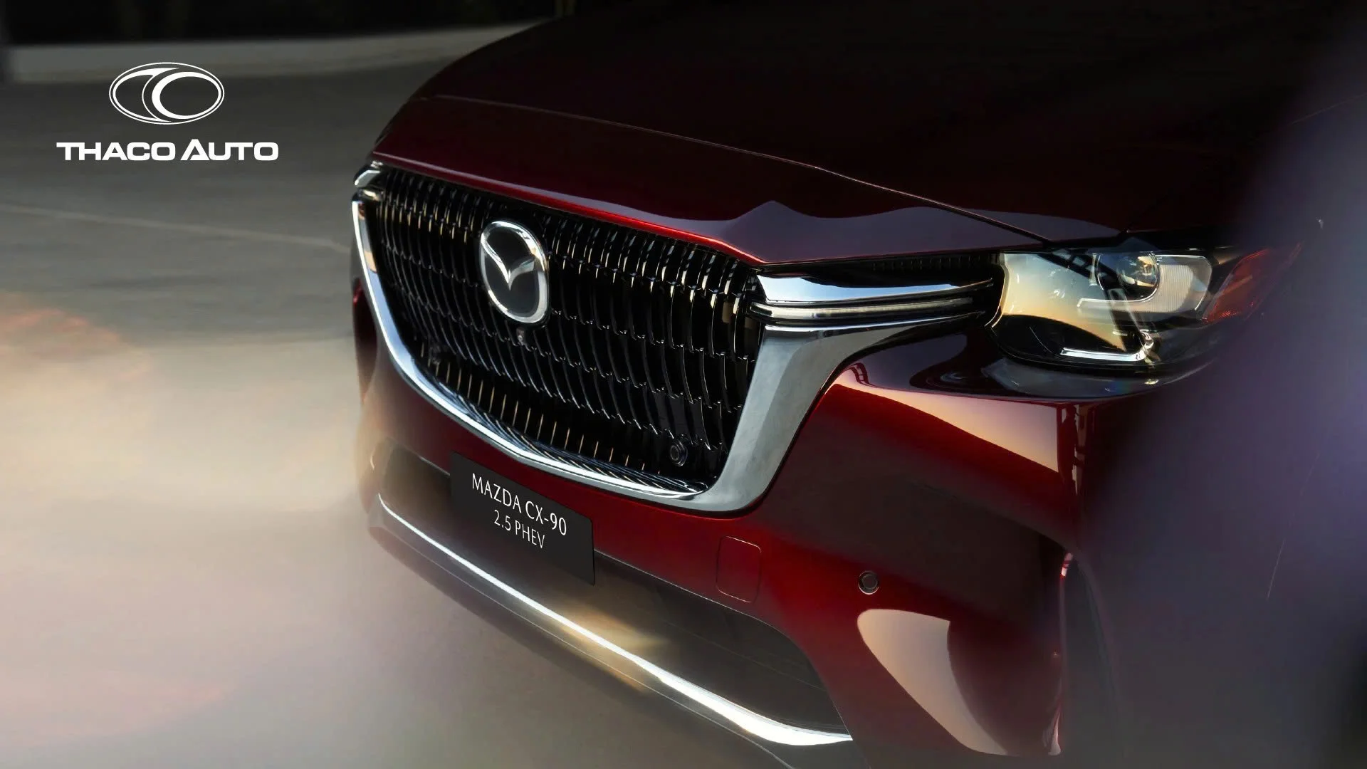 SUV flagship Mazda CX-90 2.5 PHEV cùng huyền thoại Mazda MX-5 lần đầu ra mắt Hà Nội và các tỉnh phía Bắc