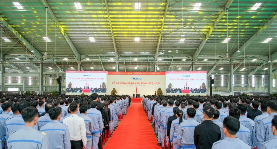THACO AUTO TỔ CHỨC LỄ KHAI NIÊN BÍNH NGỌ 2026, TRÊN TOÀN HỆ THỐNG