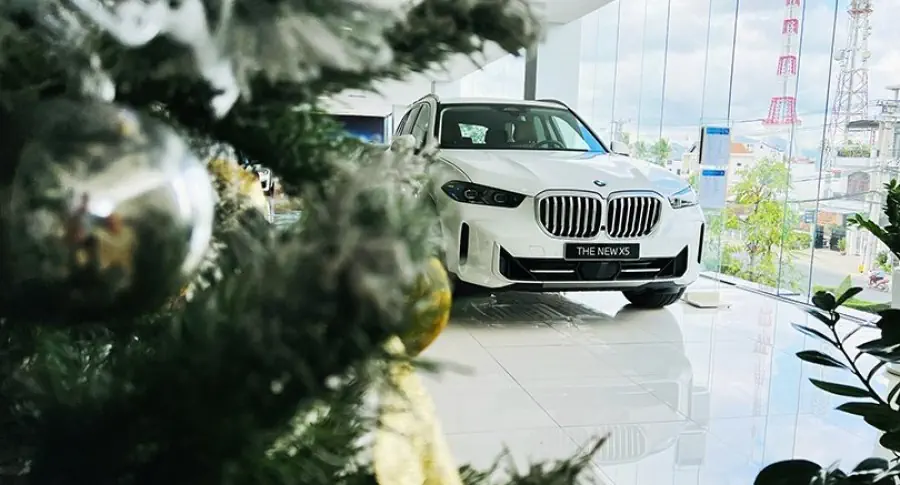 THACO AUTO Khánh Hòa “khoác áo mới” chào đón Giáng sinh 2023