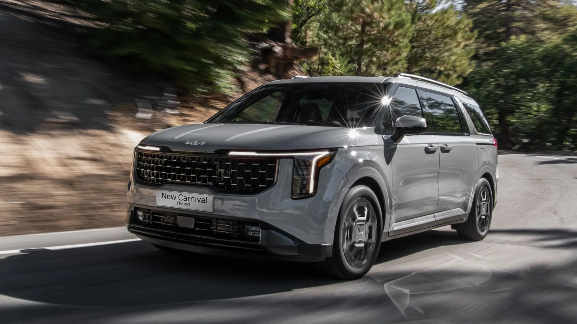 Kia New Carnival ưu đãi lớn nhất trong năm đến 80 triệu đồng