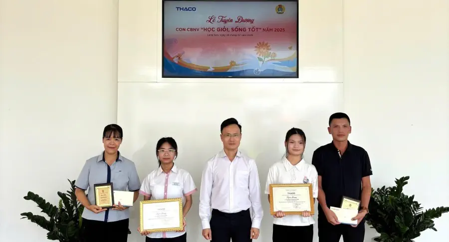 🎓 THACO AUTO LẠNG SƠN VINH DANH CON CBNV “HỌC GIỎI – SỐNG TỐT” NĂM 2025 🎉