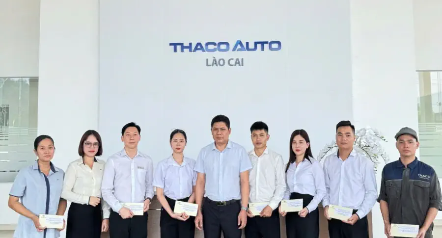 THACO AUTO LÀO CAI “ TRAO YÊU THƯƠNG ” HỖ TRỢ CBNV BỊ ẢNH HƯỞNG SAU BÃO YAGI