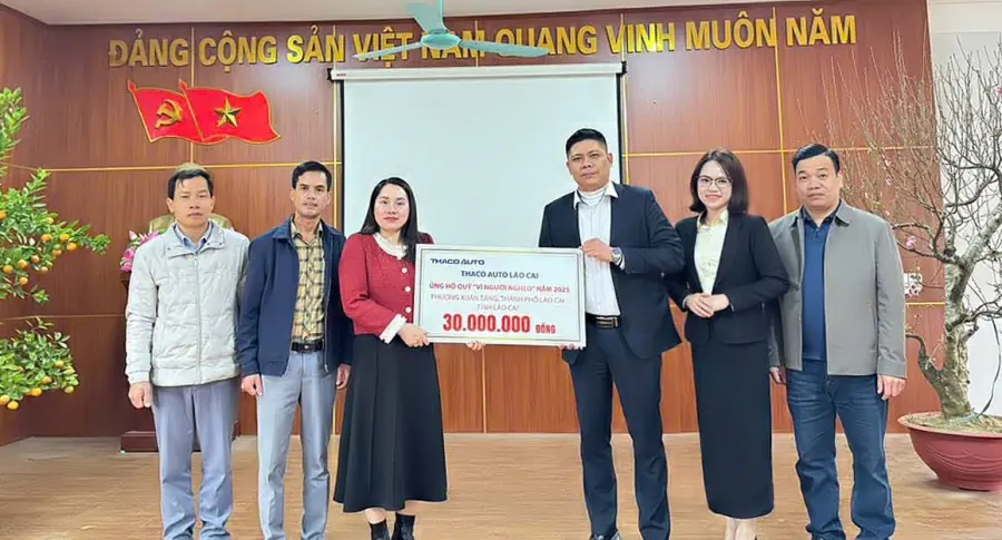 THACO AUTO LÀO CAI TIẾP LỬA YÊU THƯƠNG CÙNG QUỸ "VÌ NGƯỜI NGHÈO" PHƯỜNG XUÂN TĂNG, PHƯỜNG BẮC CƯỜNG NĂM 2025