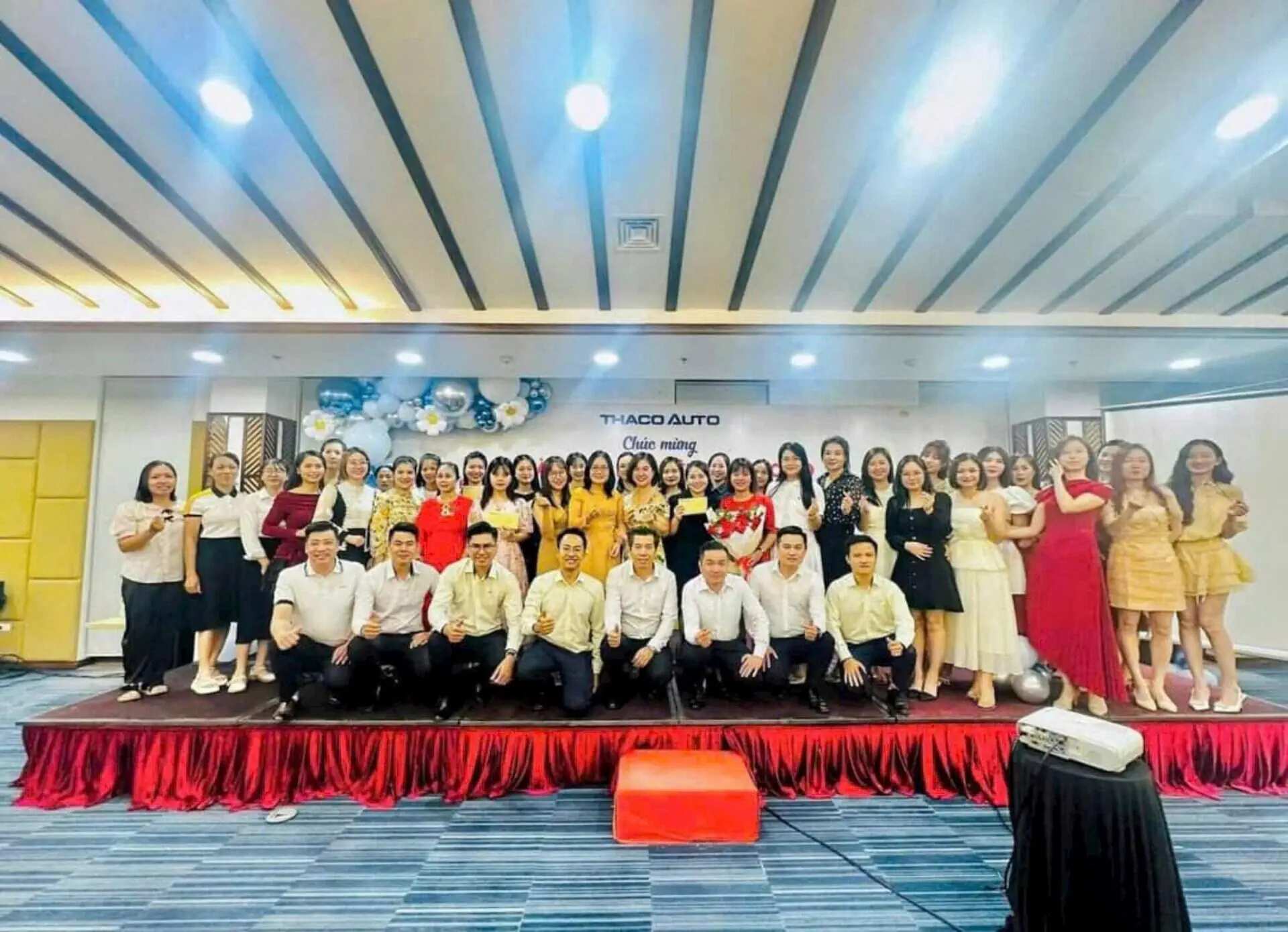 THACO AUTO PHÚ THỌ CHÚC MỪNG NGÀY PHỤ NỮ VIỆT NAM 20/10