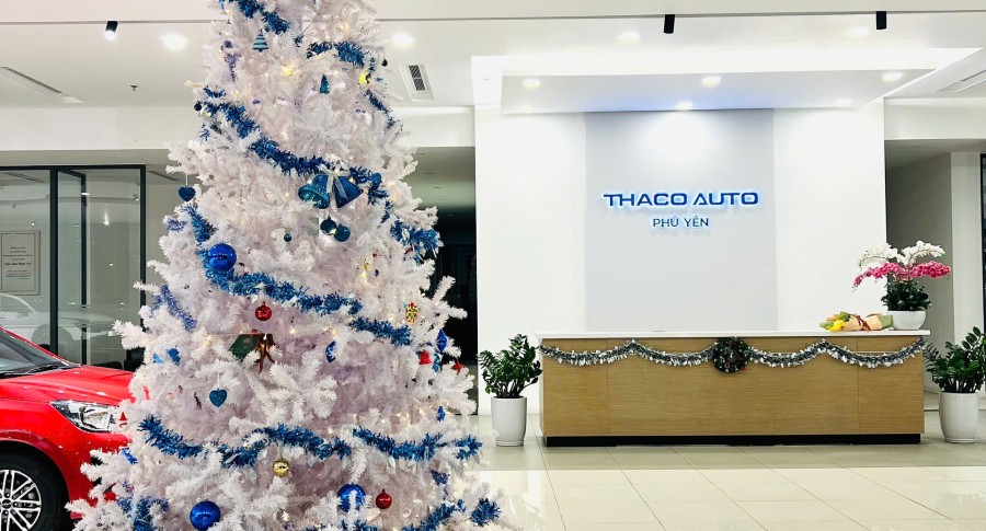 Trao yêu thương, đón Giáng sinh an lành cùng THACO AUTO Phú Yên