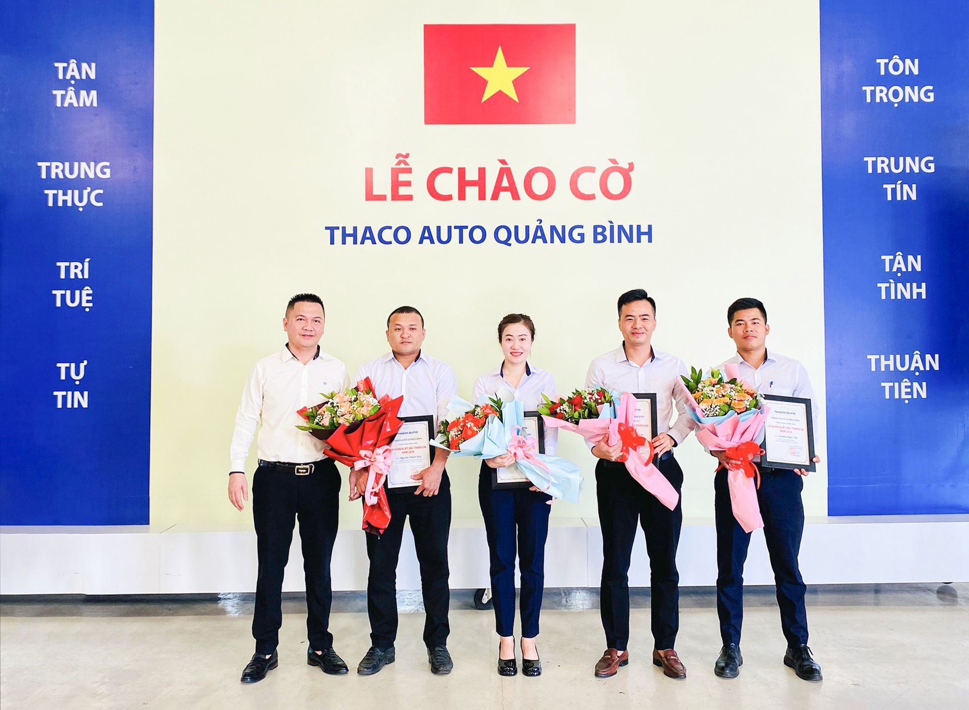 Tin tức