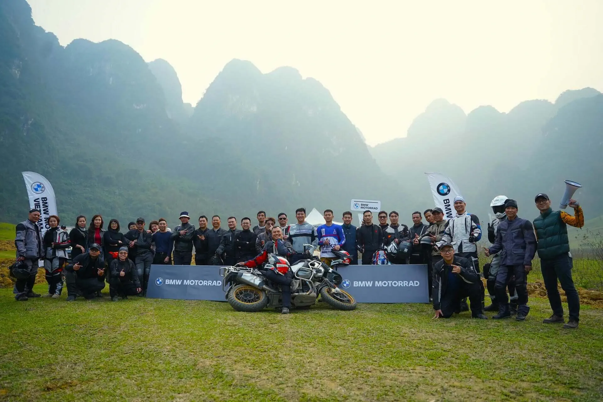 THACO AUTO kết nối khách hàng trên cả nước với chuỗi hành trình khám phá các địa danh Việt Nam