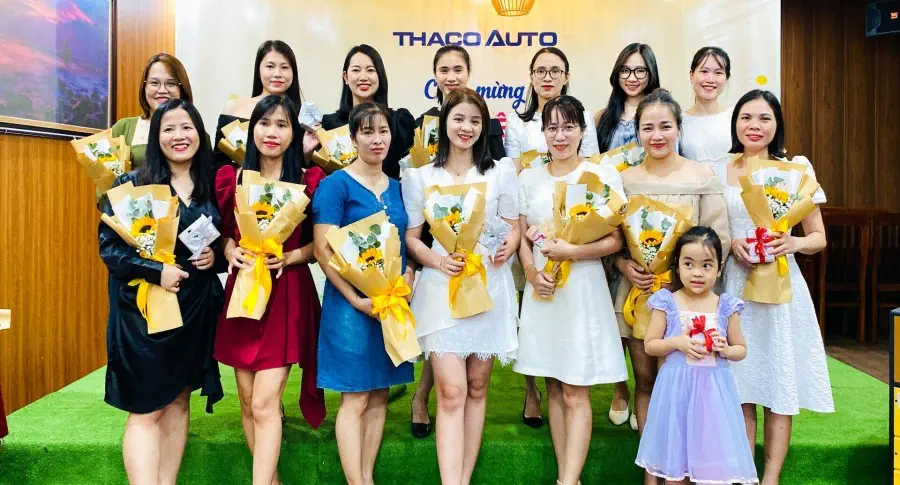 Nữ CBNV THACO AUTO Quảng Ngãi rạng rỡ trong Ngày Phụ nữ Việt Nam 20/10