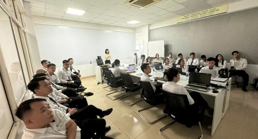 THACO AUTO QUẢNG NINH TỔ CHỨC ĐÀO TẠO SẢN PHẨM KIA NEW CARNIVAL