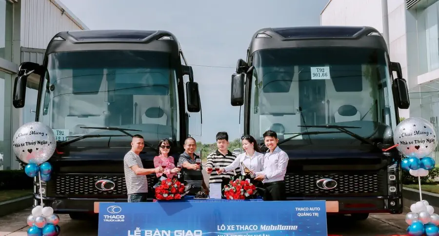 THACO AUTO Quảng Trị bàn giao thành công lô 02 xe Bus THACO Mobihome đến nhà xe Thủy Ngân