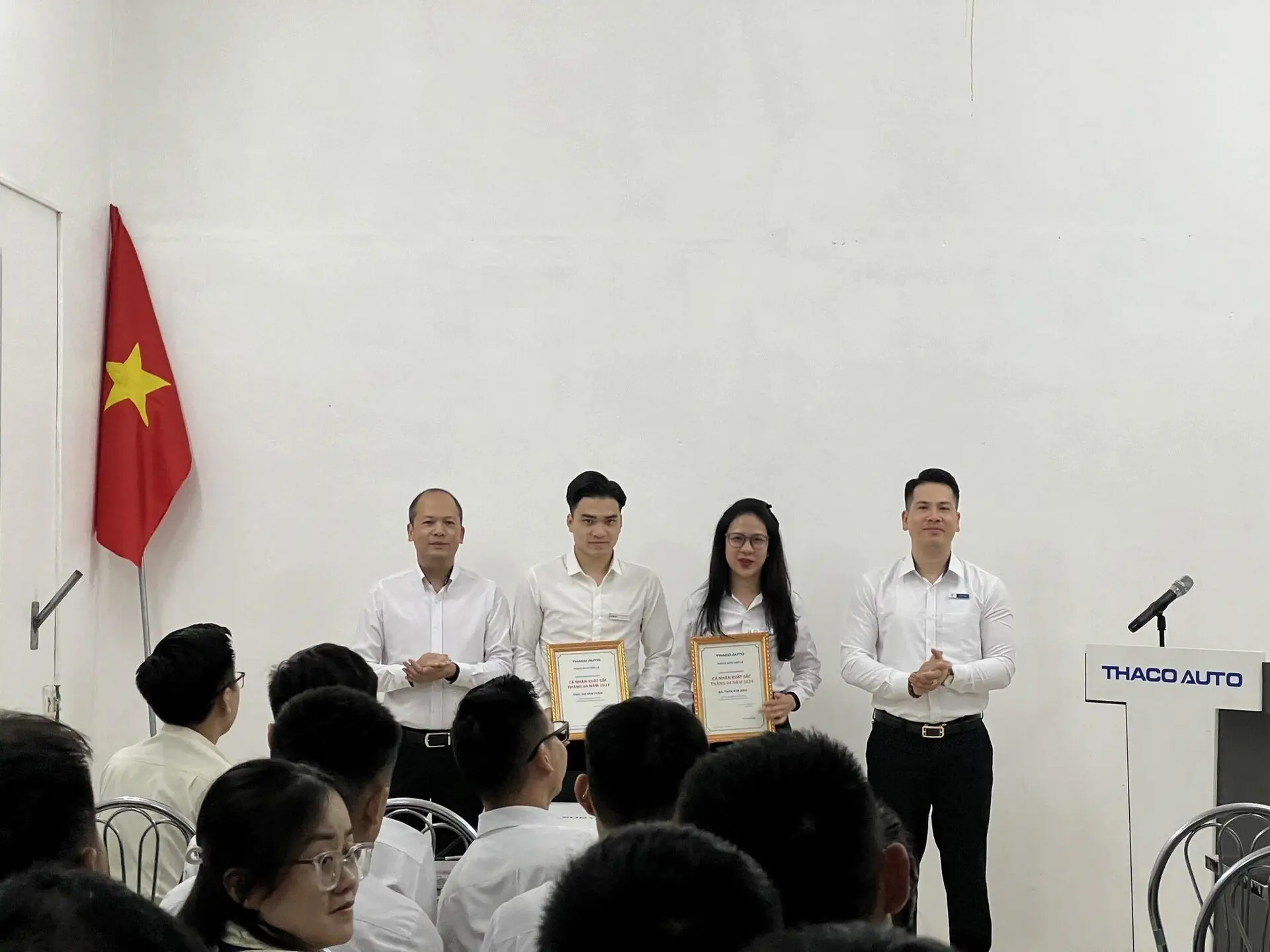 CHƯƠNG TRÌNH LỄ CHÀO CỜ THÁNG 5 TẠI THACO AUTO SƠN LA