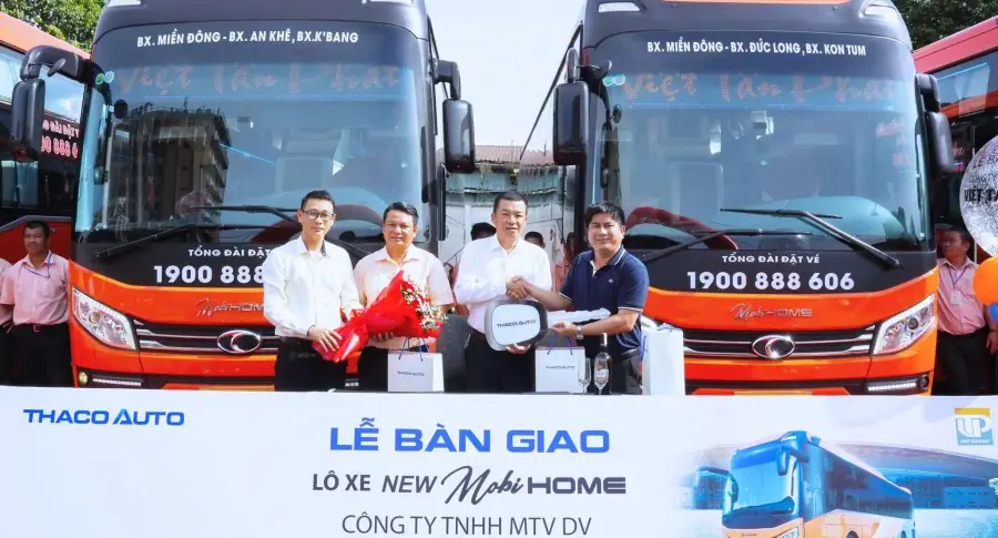 Bàn giao lô 06 xe Mobihome TB.34A ( 34 giường - VIP) phục vụ vận tải hành khách tuyến cố định từ TP.HCM - khu vực Tây Nguyên.