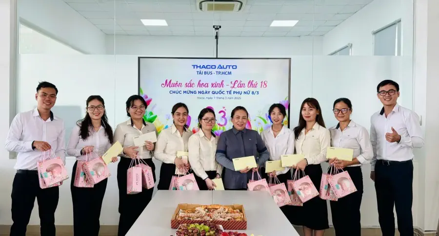 THACO AUTO Tải Bus - TP.HCM hòa mình cùng chương trình “Muôn sắc hoa xinh lần thứ 18” năm 2025