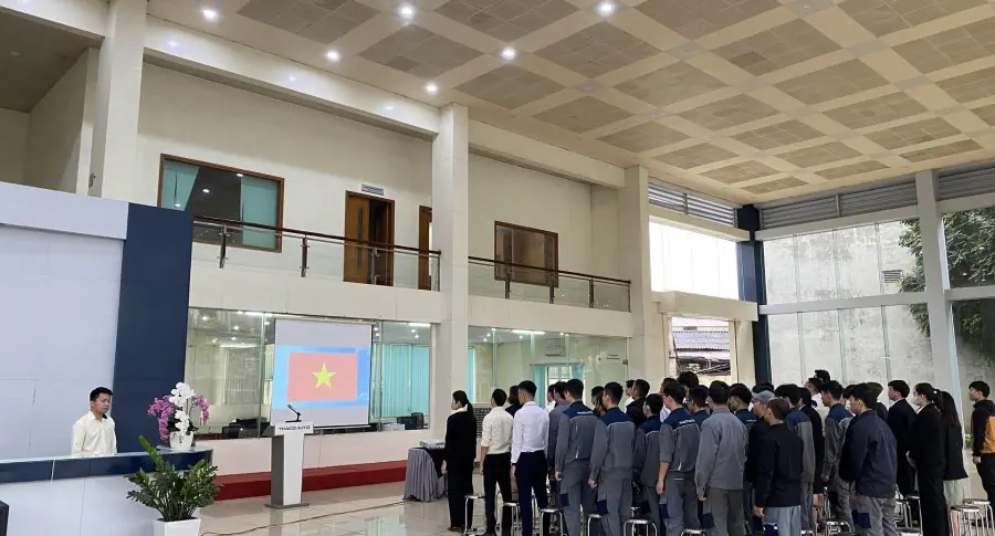 CHÀO CỜ THÁNG 4/2024 – THACO AUTO TÂY NAM HÀ NỘI