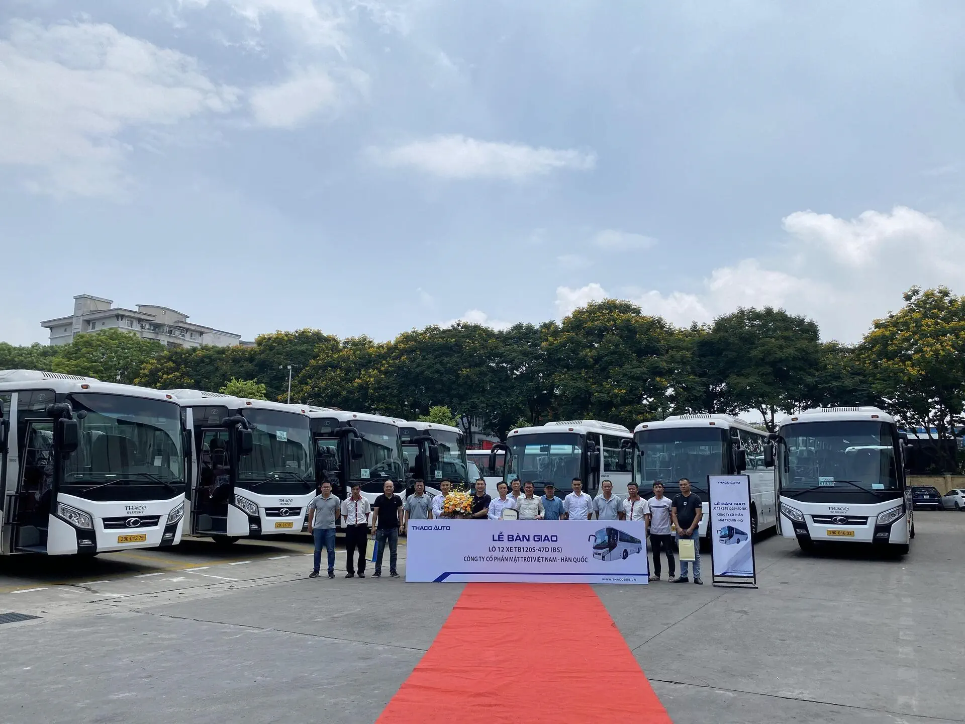 BẢN TIN BÀN GIAO XE CHO QUÝ KHÁCH HÀNG