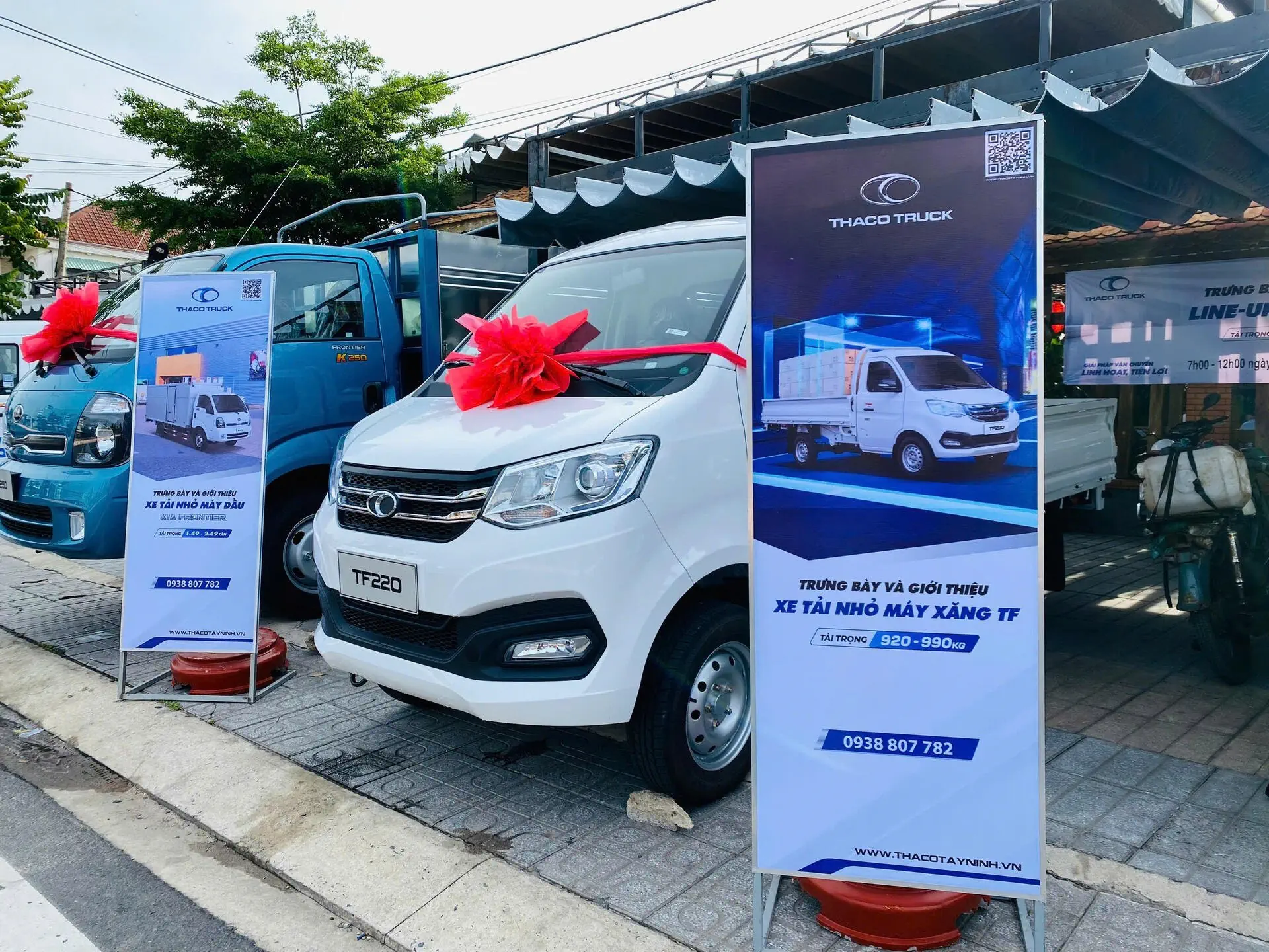 Vận chuyển hàng hoá linh hoạt với xe Tải nhỏ máy xăng THACO TF220 và THACO Van TF450-2S