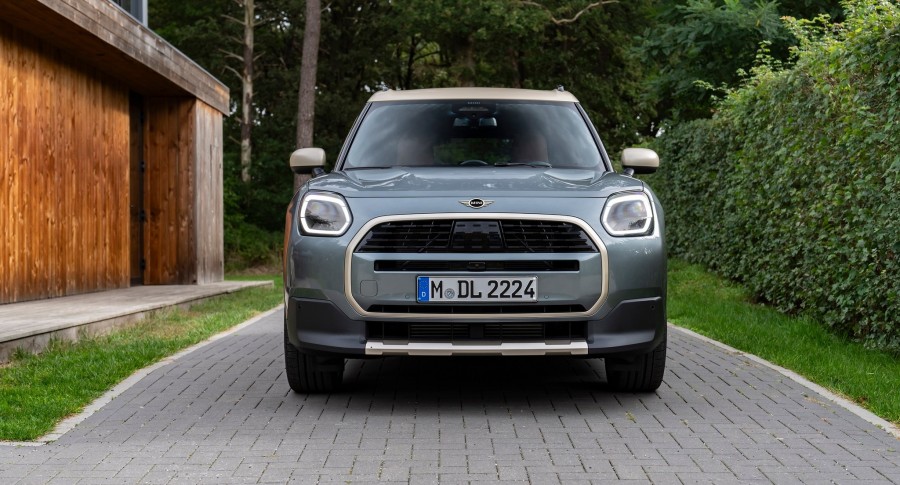 THACO AUTO RA MẮT MINI COUNTRYMAN HOÀN TOÀN MỚI TẠI VIỆT NAM