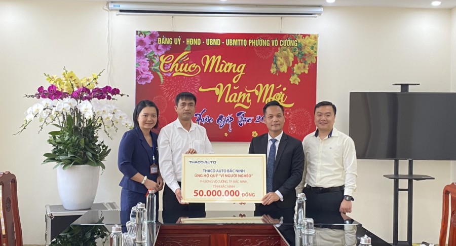 THACO AUTO BẮC NINH TIẾP TỤC ĐỒNG HÀNH CÙNG QUỸ "VÌ NGƯỜI NGHÈO" NĂM 2024