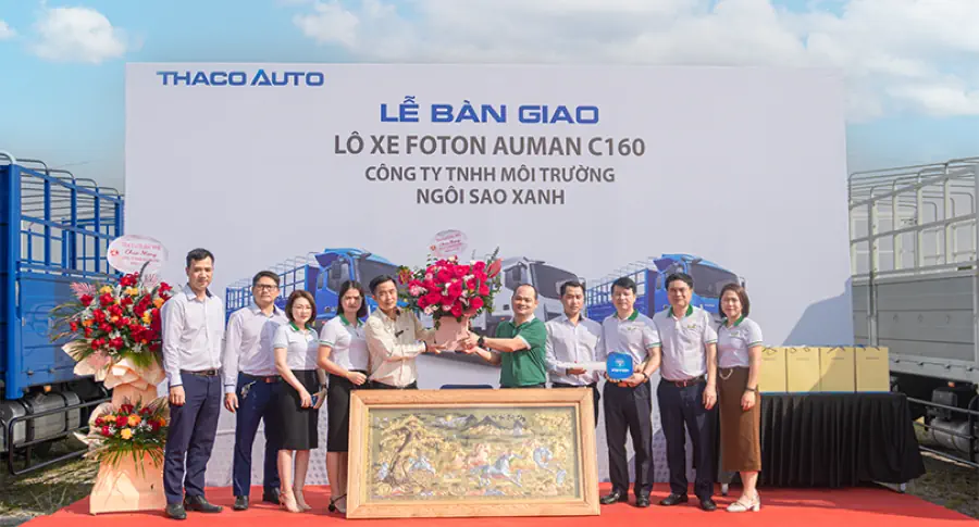 BÀN GIAO LÔ 20 XE TẢI FOTON AUMAN C160 CHO CÔNG TY TNHH MÔI TRƯỜNG NGÔI SAO XANH