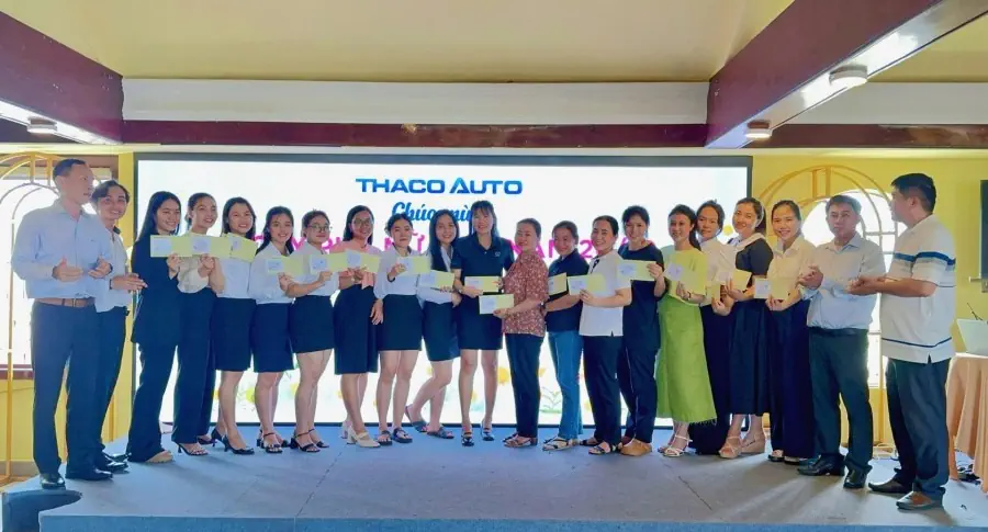 Nữ CBNV THACO AUTO Bình Thuận rạng rỡ trong Ngày Phụ nữ Việt Nam 20/10