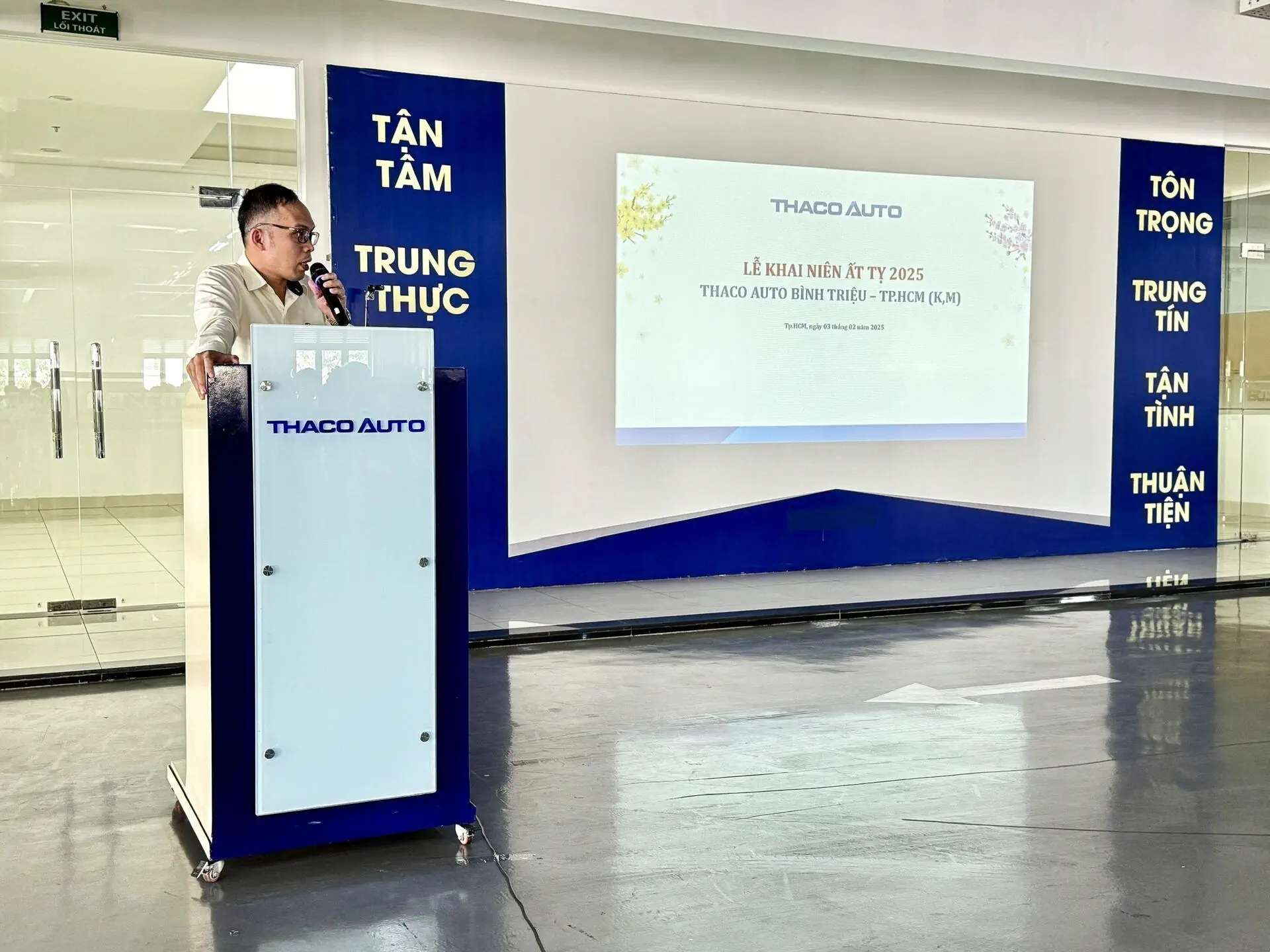 THACO AUTO Bình Triệu tổ chức chương trình Lễ Khai niên Ất Tỵ 2025