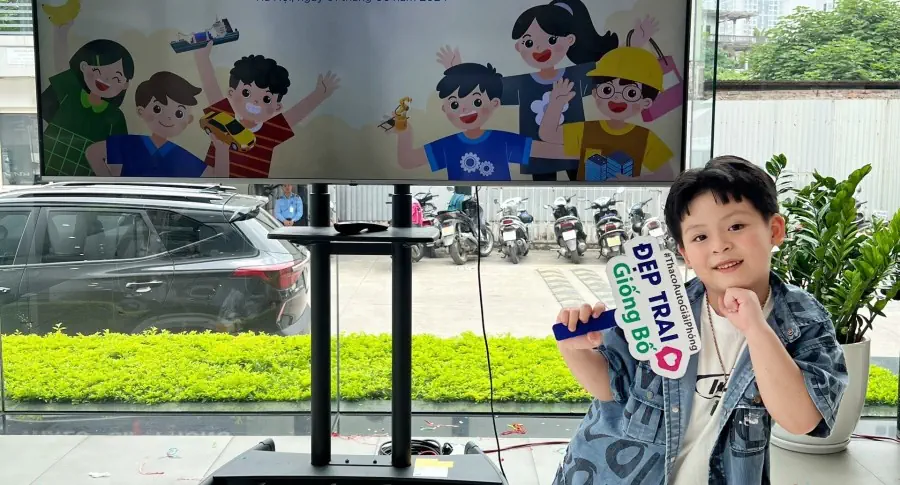 THACO AUTO GIẢI PHÓNG tổ chức các hoạt động mừng ngày quốc tế thiếu nhi 1/6 .