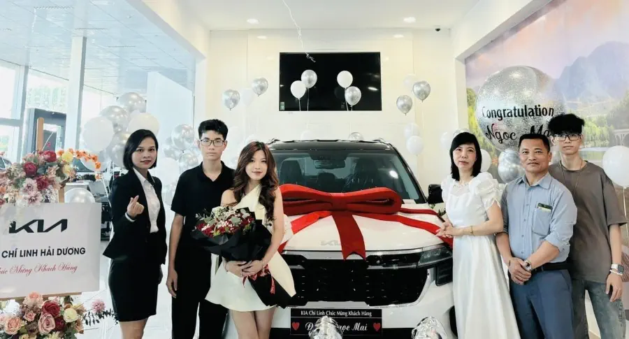RỘN RÀNG KHÔNG KHÍ BÀN GIAO XE TẠI THACO AUTO HẢI DƯƠNG
