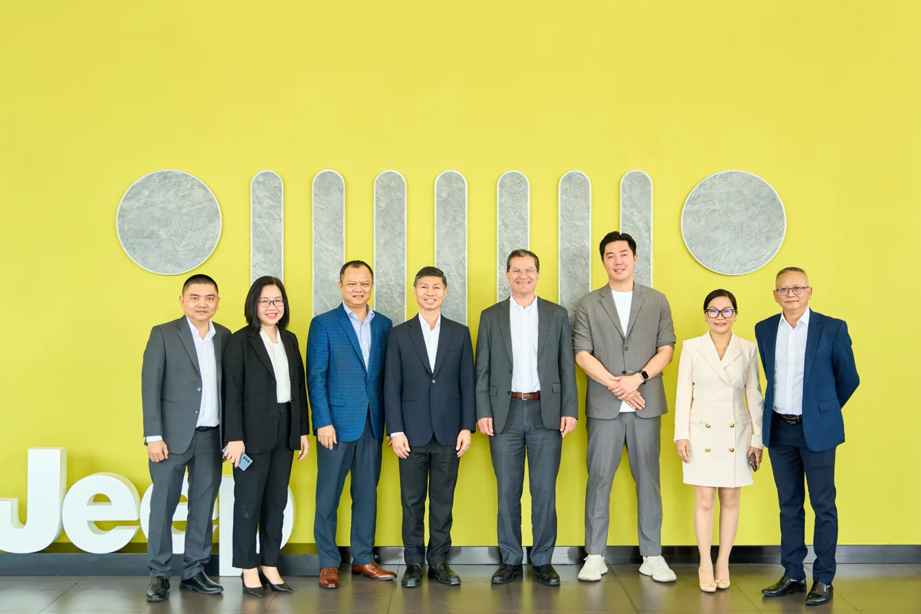 Lãnh đạo Stellantis thăm và làm việc với THACO AUTO, thúc đẩy chiến lược phát triển chiến lược đa thương hiệu của Stellantis tại Việt Nam.