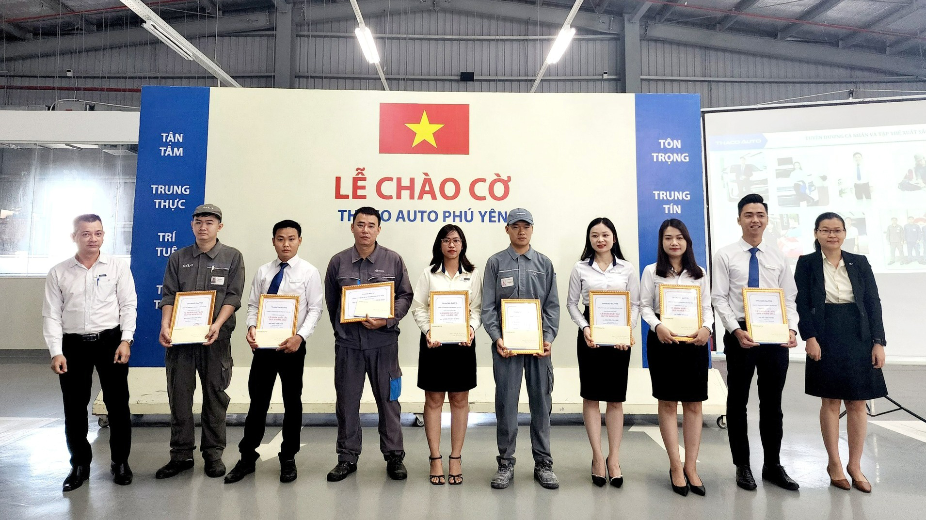 Tin tức