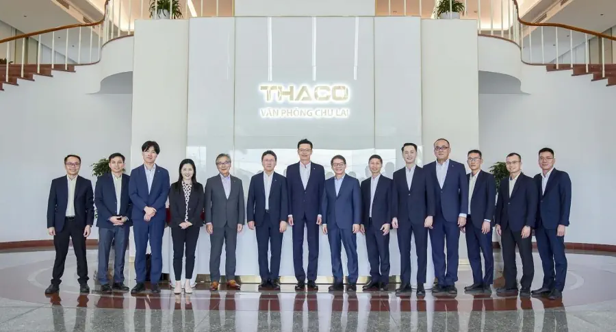 Lãnh đạo Tập đoàn Mazda thăm và làm việc tại THACO AUTO