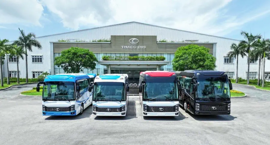 THACO Cruizer – Lựa chọn mới trong dòng xe bus ghế ngồi cao cấp