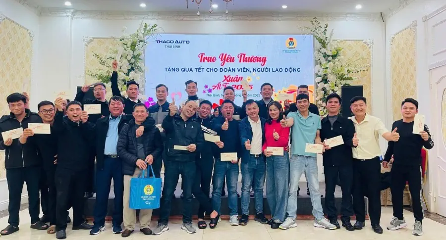 TRAO YÊU THƯƠNG XUÂN ẤT TỴ 2025