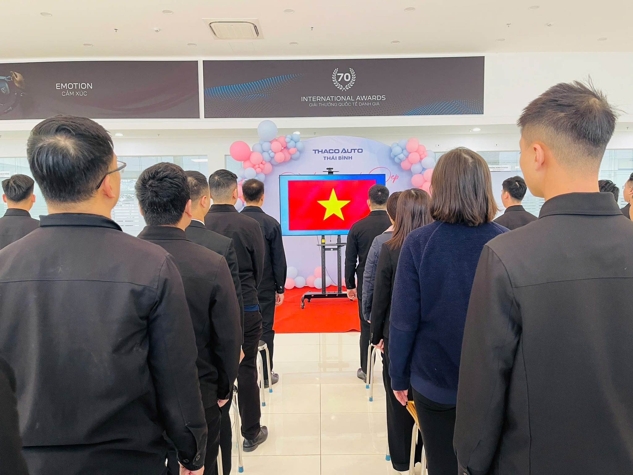 CHÀO CỜ ĐẦU THÁNG NÉT ĐẸP VĂN HÓA THACO