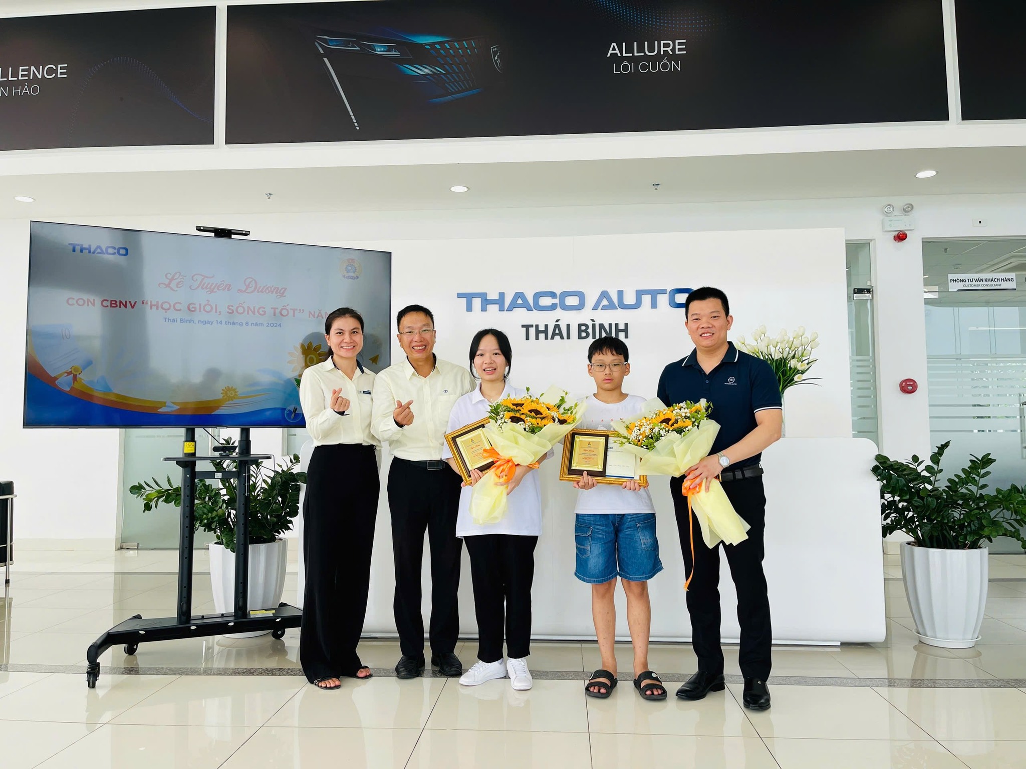 Tin tức