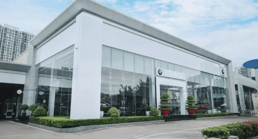 Showroom BMW Giải Phóng