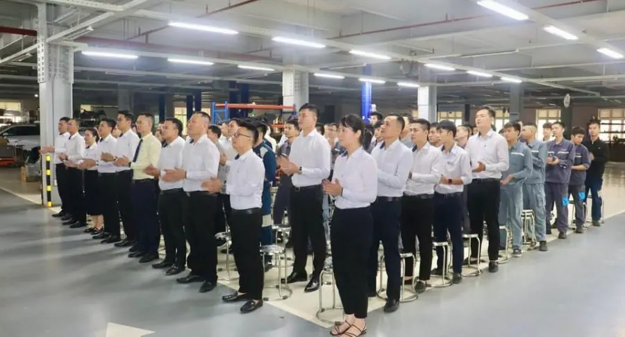 HOẠT ĐỘNG CHÀO CỜ ĐẦU THÁNG 5 TẠI THACO AUTO THANH HÓA