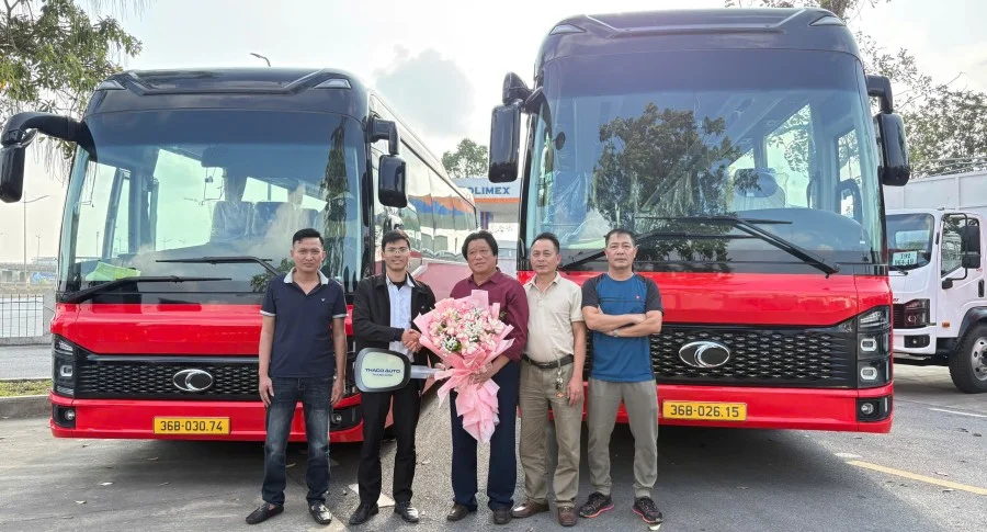Giao xe tải THACO, ben Linker và bus THACO tại Thanh Hóa
