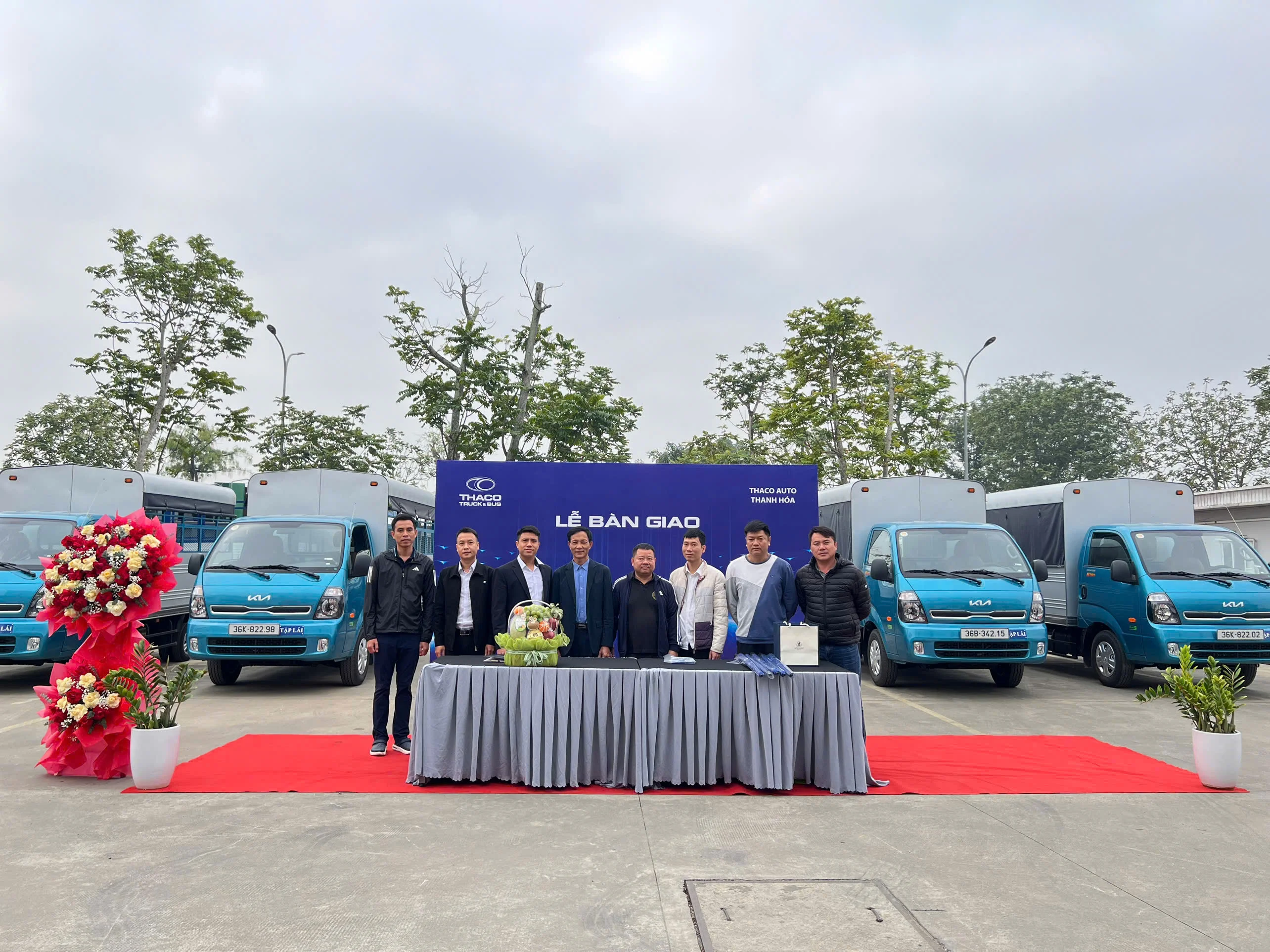 Chúc mừng khách hàng Cao Thanh Cải nhận bàn giao lô xe tải tập lái K200 tại THACO AUTO Thanh Hóa