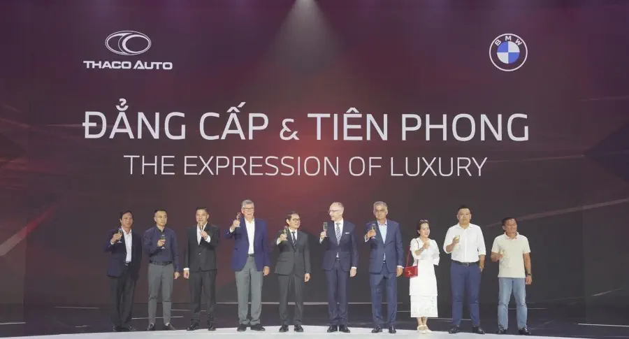 THACO AUTO organizes "The Expression of Luxury", launching the new BMW X5 and the first-ever BMW XM